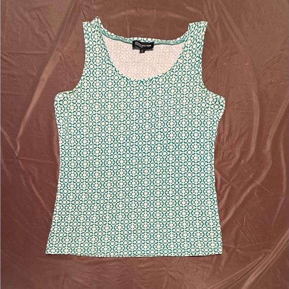 Jones New York Green and White Geometric 100% Cotton Tank Top Size Large - Picture 2 of 7